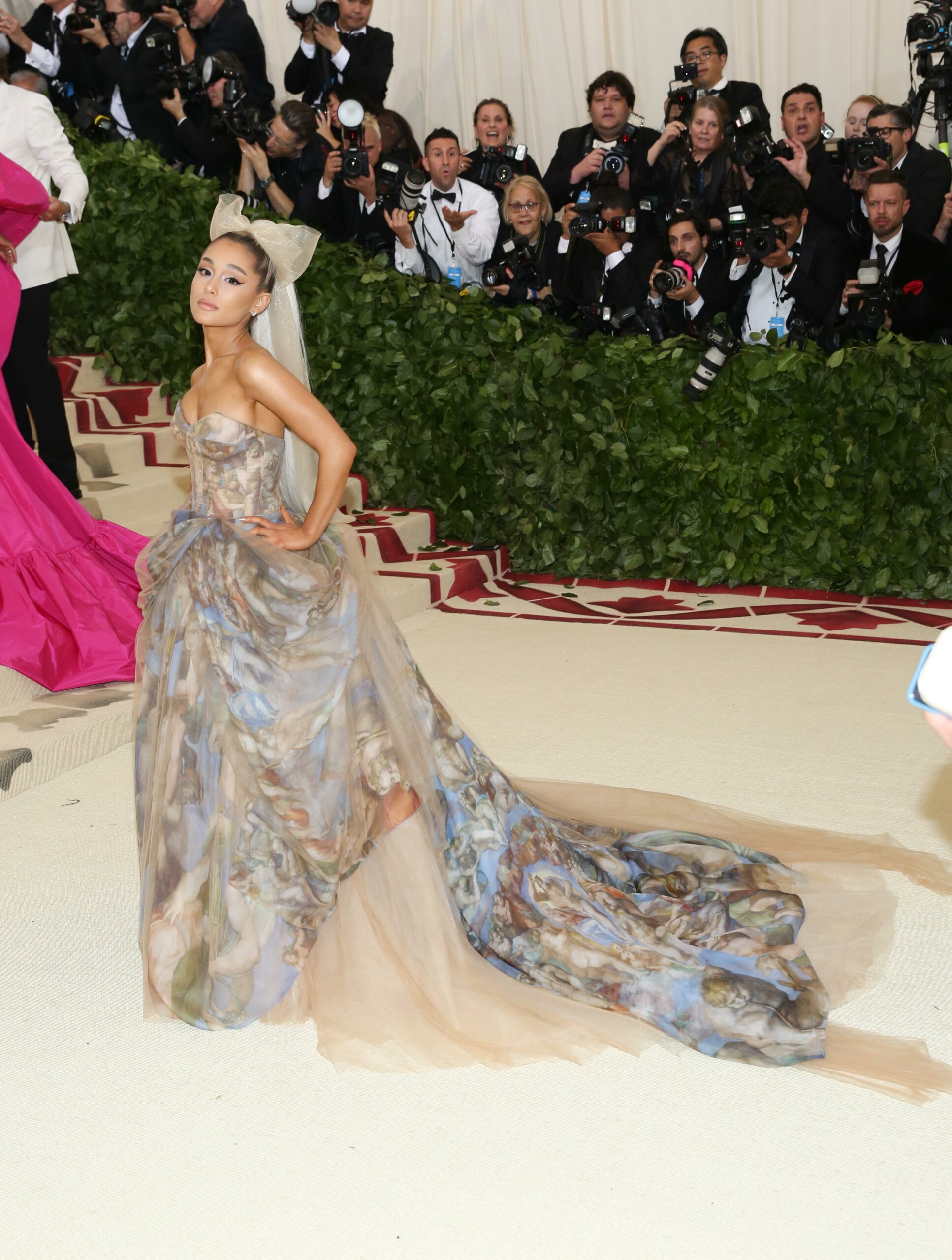 Take a look back at Ariana Grande’s most iconic outfits – Fashion North