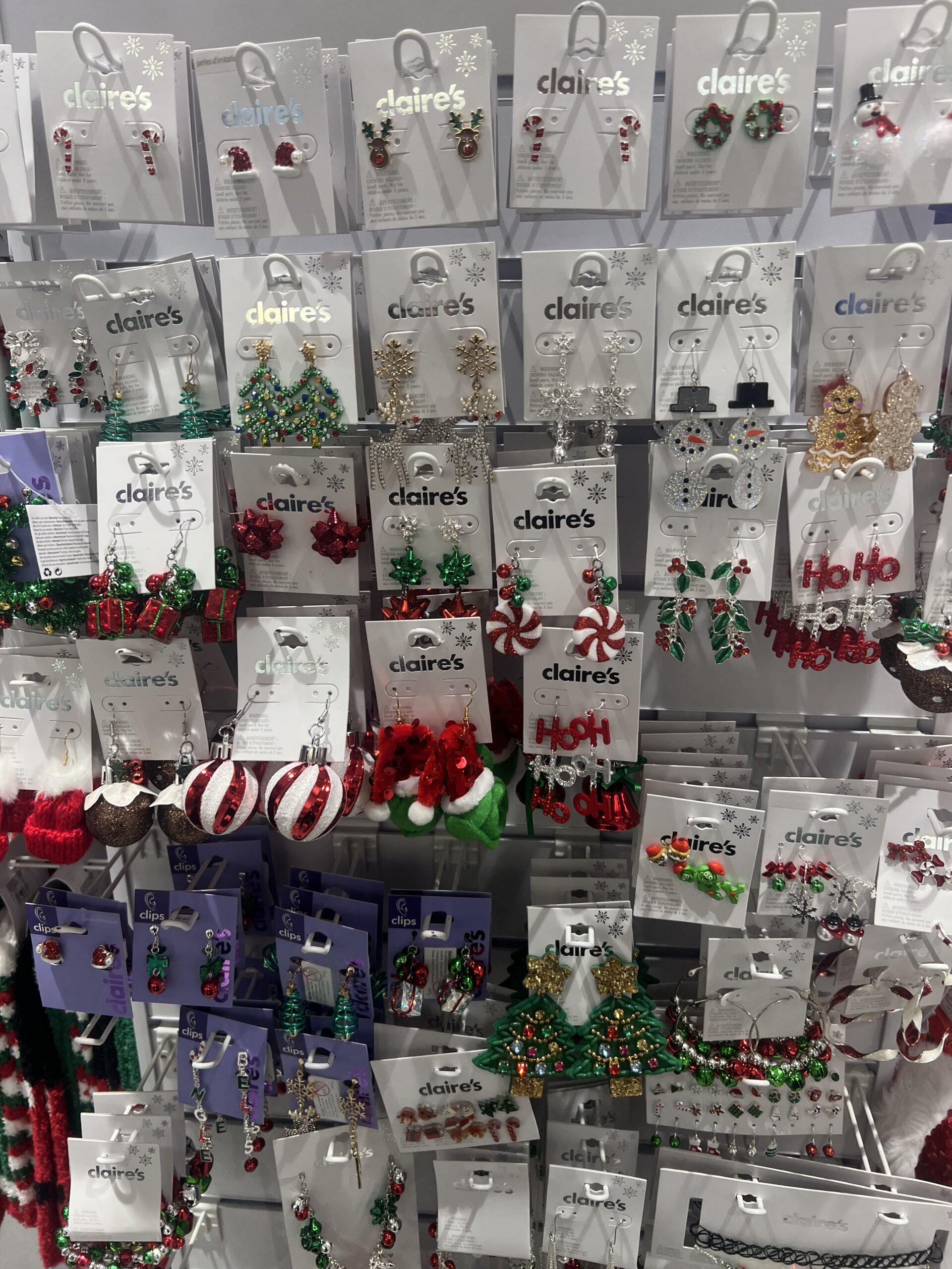 Feeling festive? Here’s your Christmas accessory inspiration