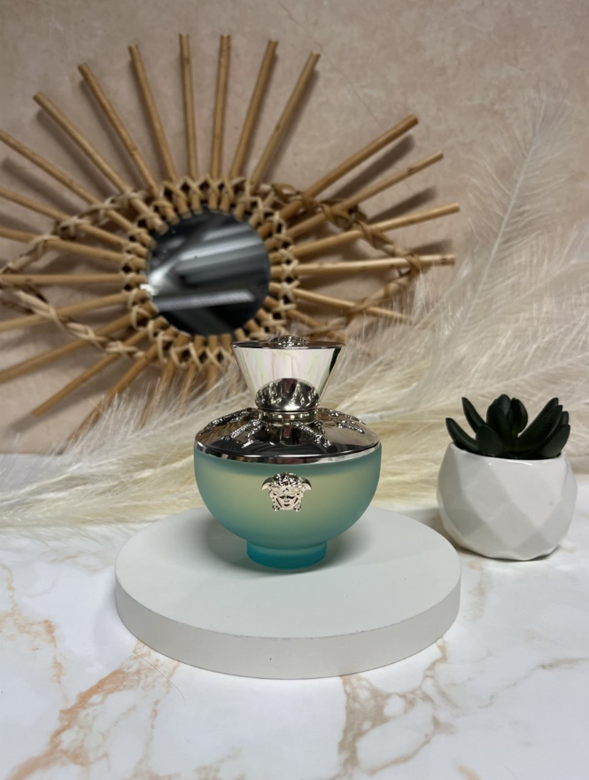 Versace Dylan Turquoise: Your Next Summer Perfume